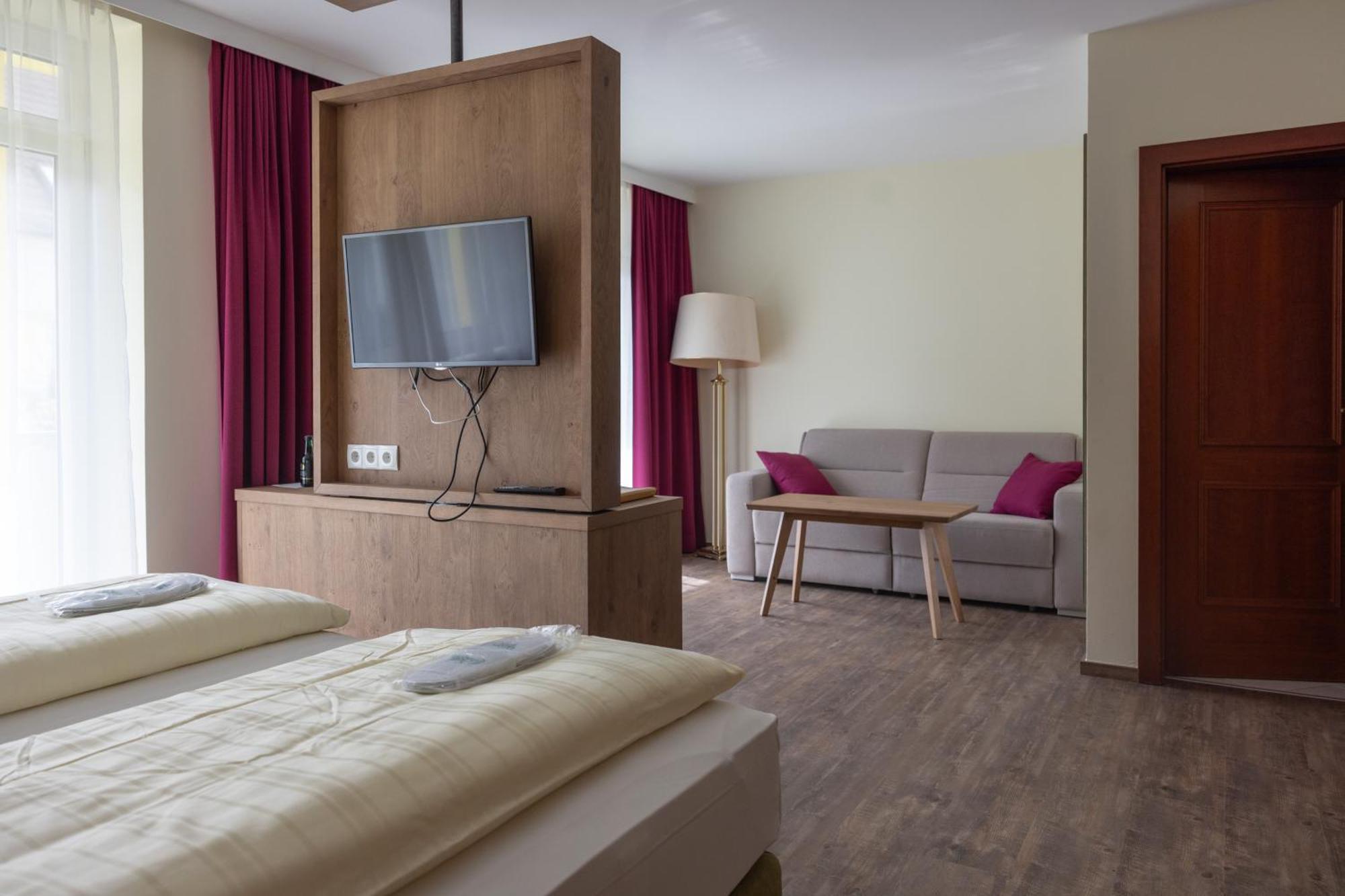 Parkhotel บัดชัลเลอร์บาค ภายนอก รูปภาพ