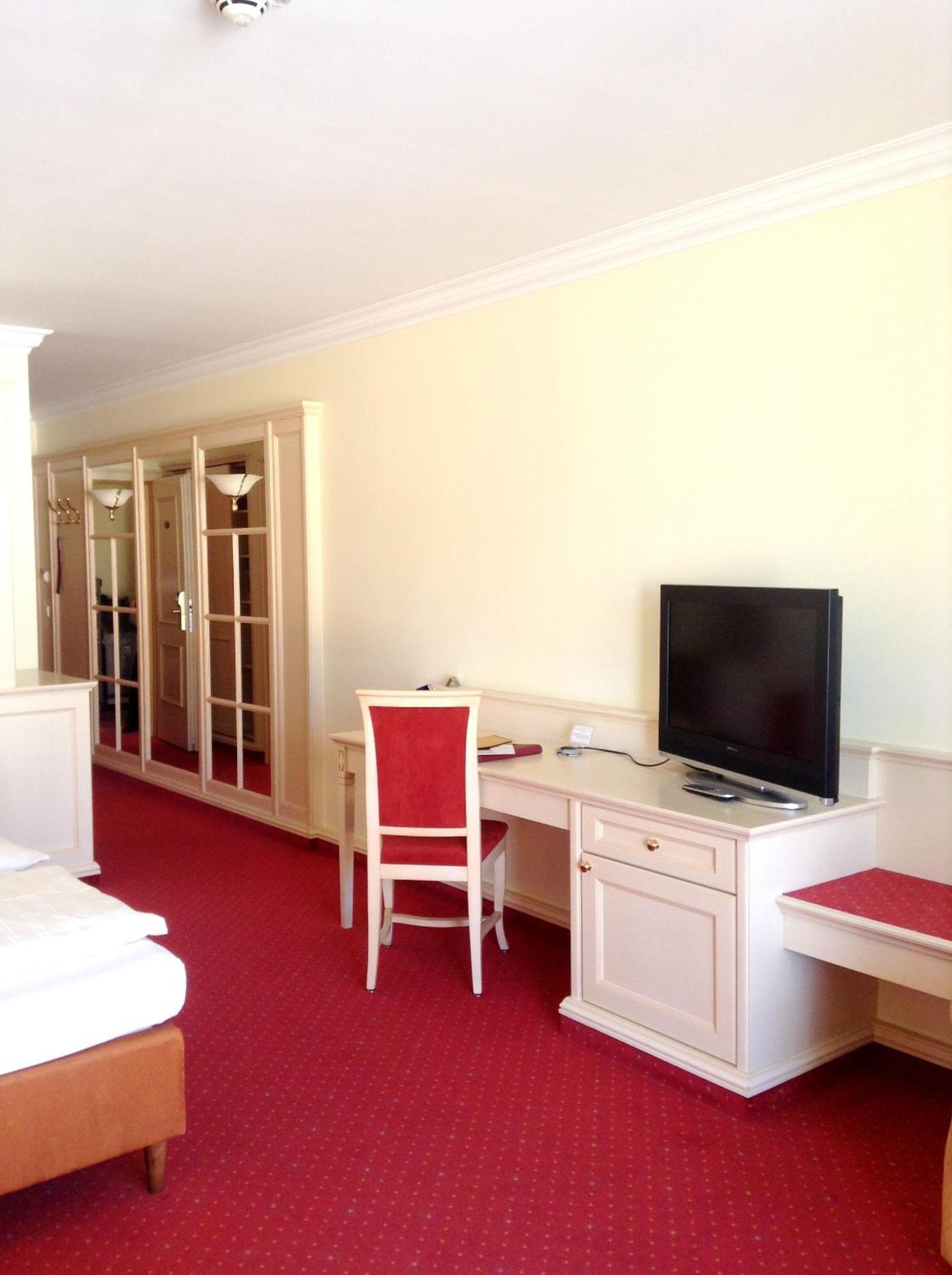 Parkhotel บัดชัลเลอร์บาค ภายนอก รูปภาพ